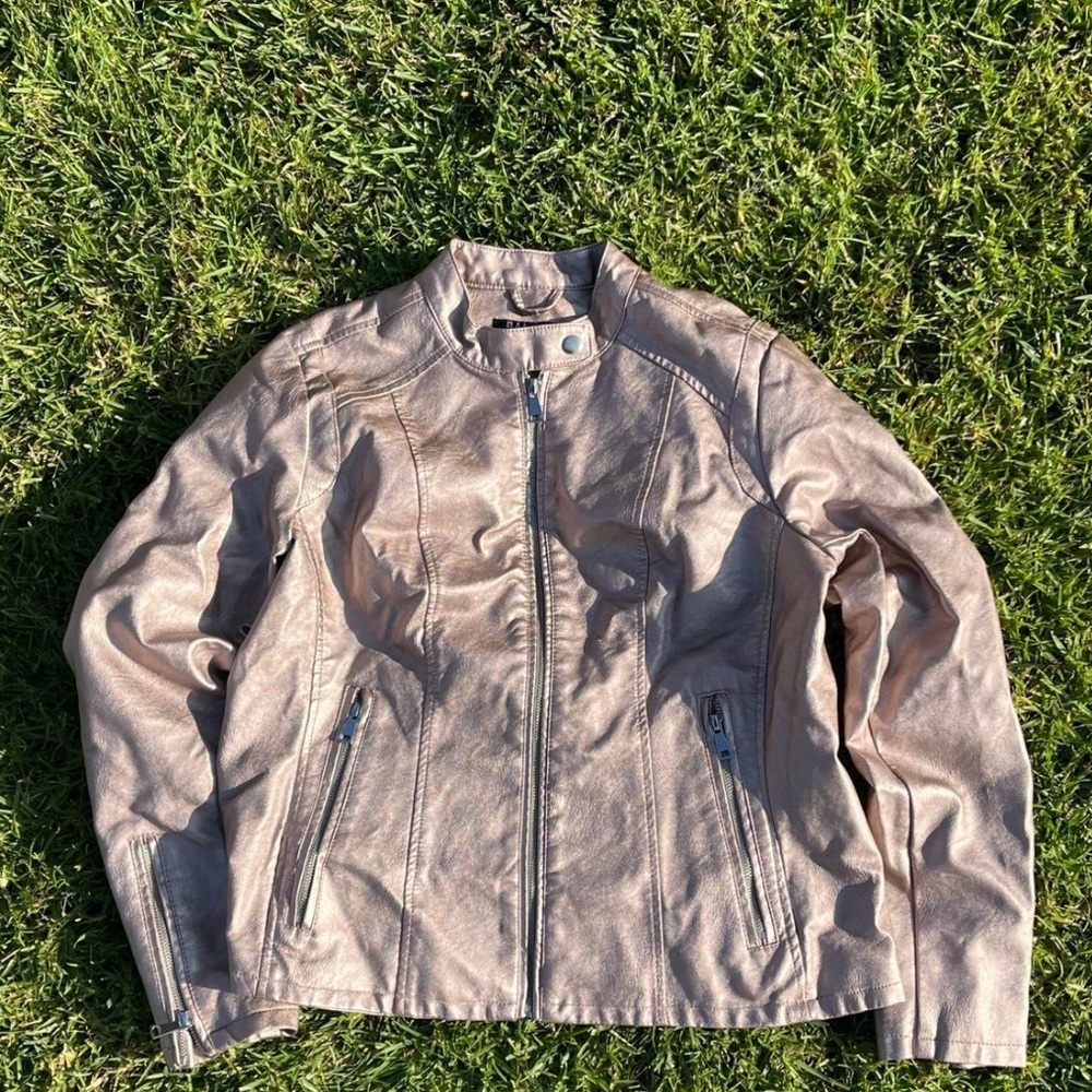 Baccini Women's Shimmering Leather Jacket
